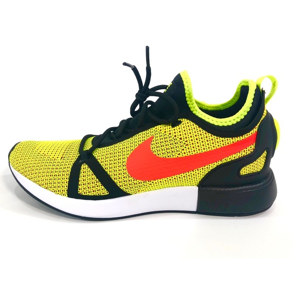 *Liquidation* Nike Duel Racer Volt Crimson Shoe - Picture 5 of 8